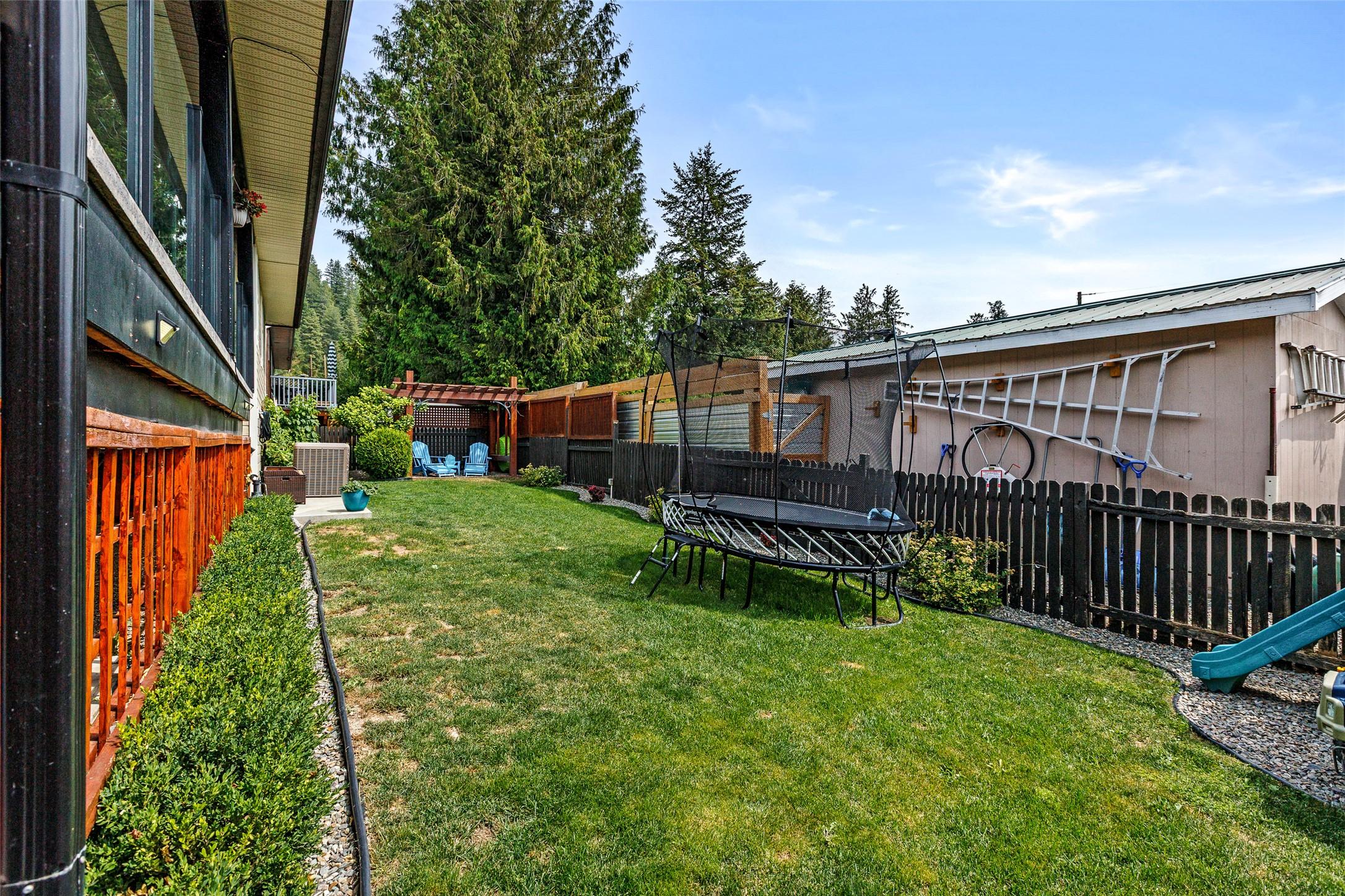 1901 Alder Street, Creston, BC - Outdoor