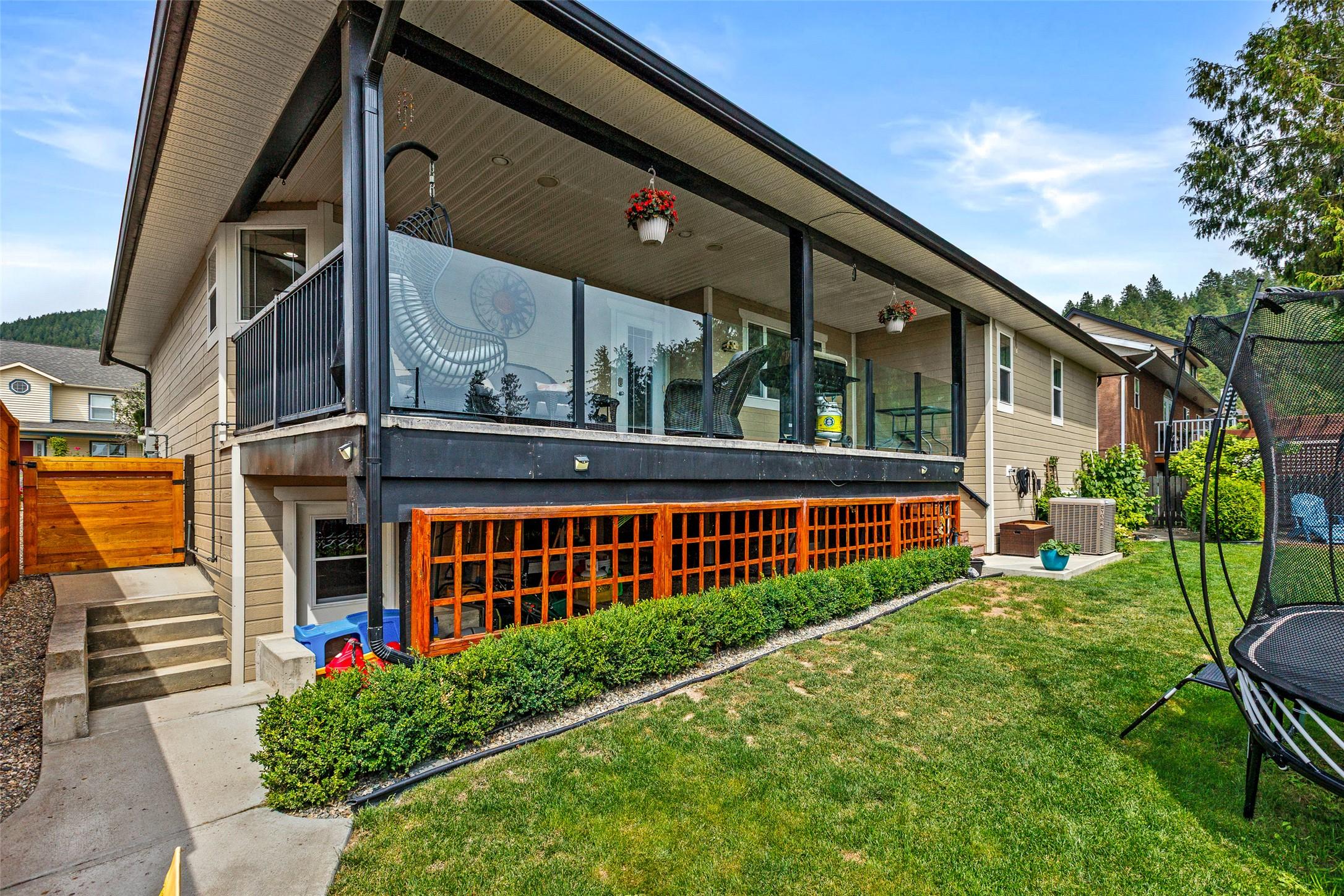 1901 Alder Street, Creston, BC - Outdoor With Deck Patio Veranda