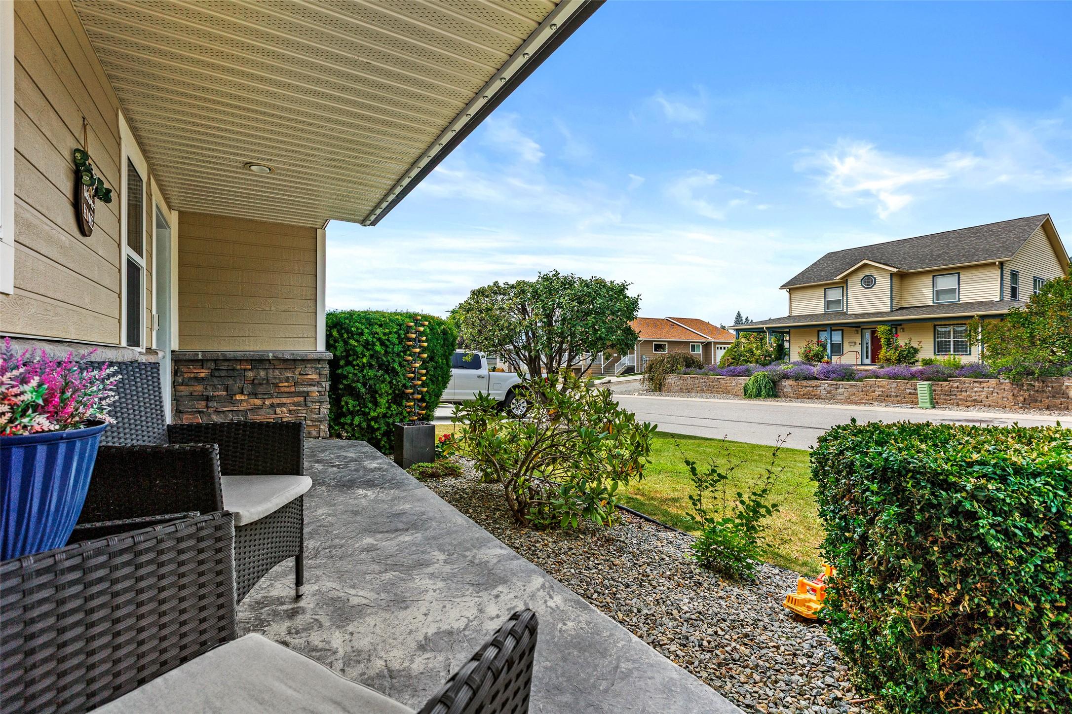 1901 Alder Street, Creston, BC - Outdoor