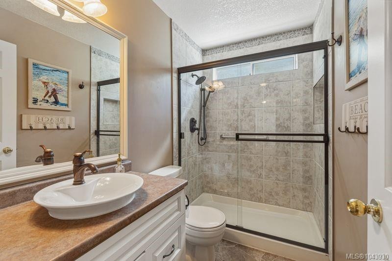 461 Rowan Dr, Qualicum Beach, BC
