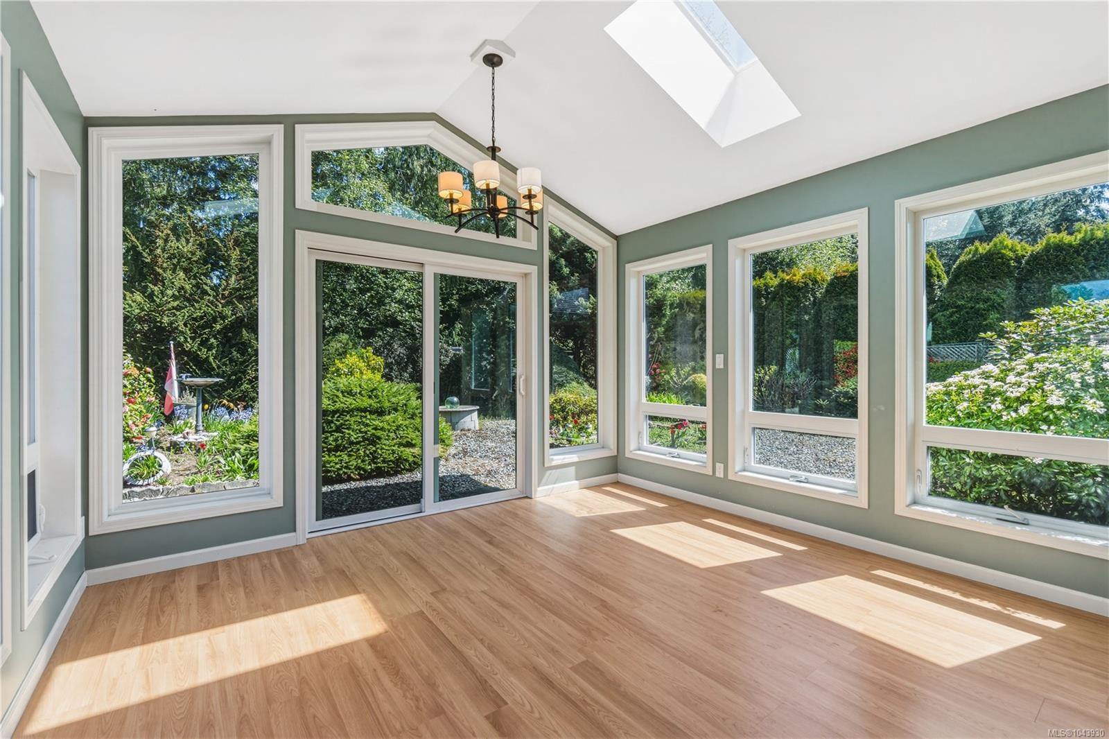 461 Rowan Dr, Qualicum Beach, BC
