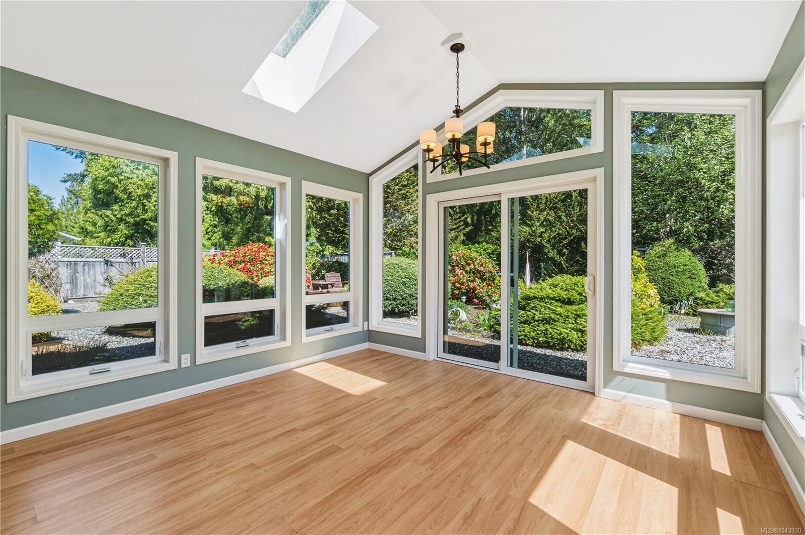 461 Rowan Dr, Qualicum Beach, BC