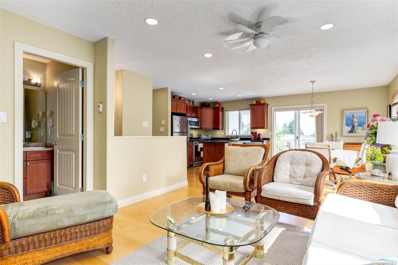 1731 Dar'S Pl, Qualicum Beach, BC