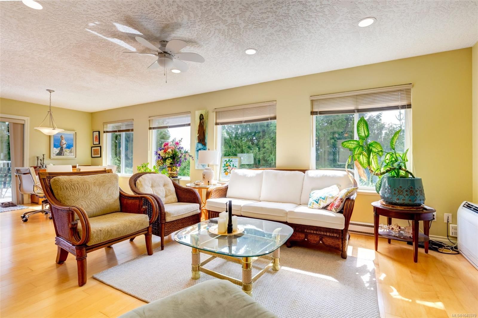 1731 Dar'S Pl, Qualicum Beach, BC