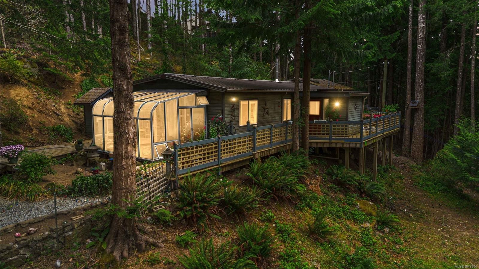 4731 Mcvicker Rd, Metchosin, BC