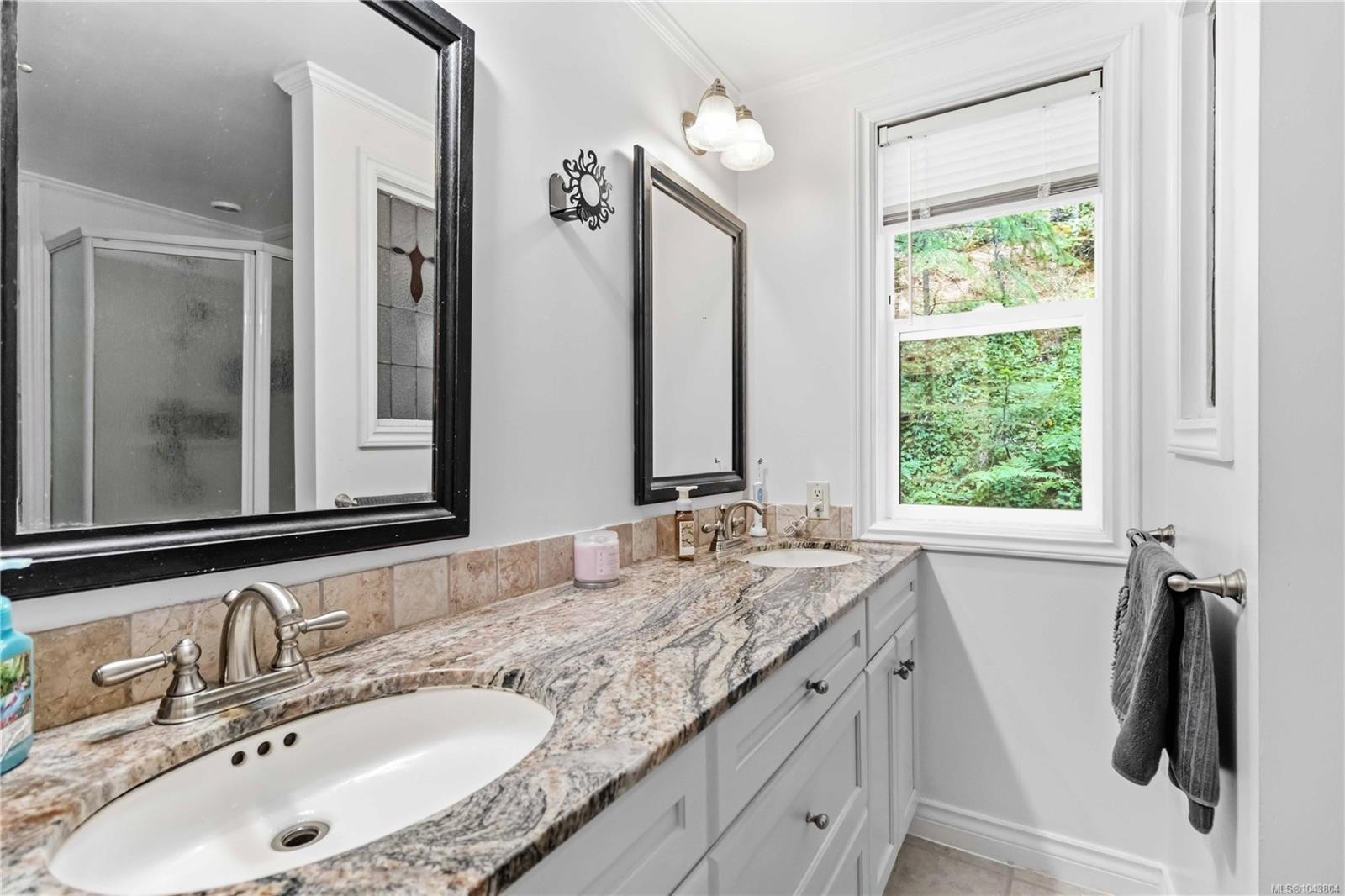 4731 Mcvicker Rd, Metchosin, BC