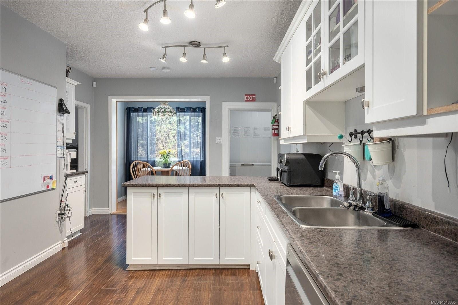 342 Howard Ave, Nanaimo, BC