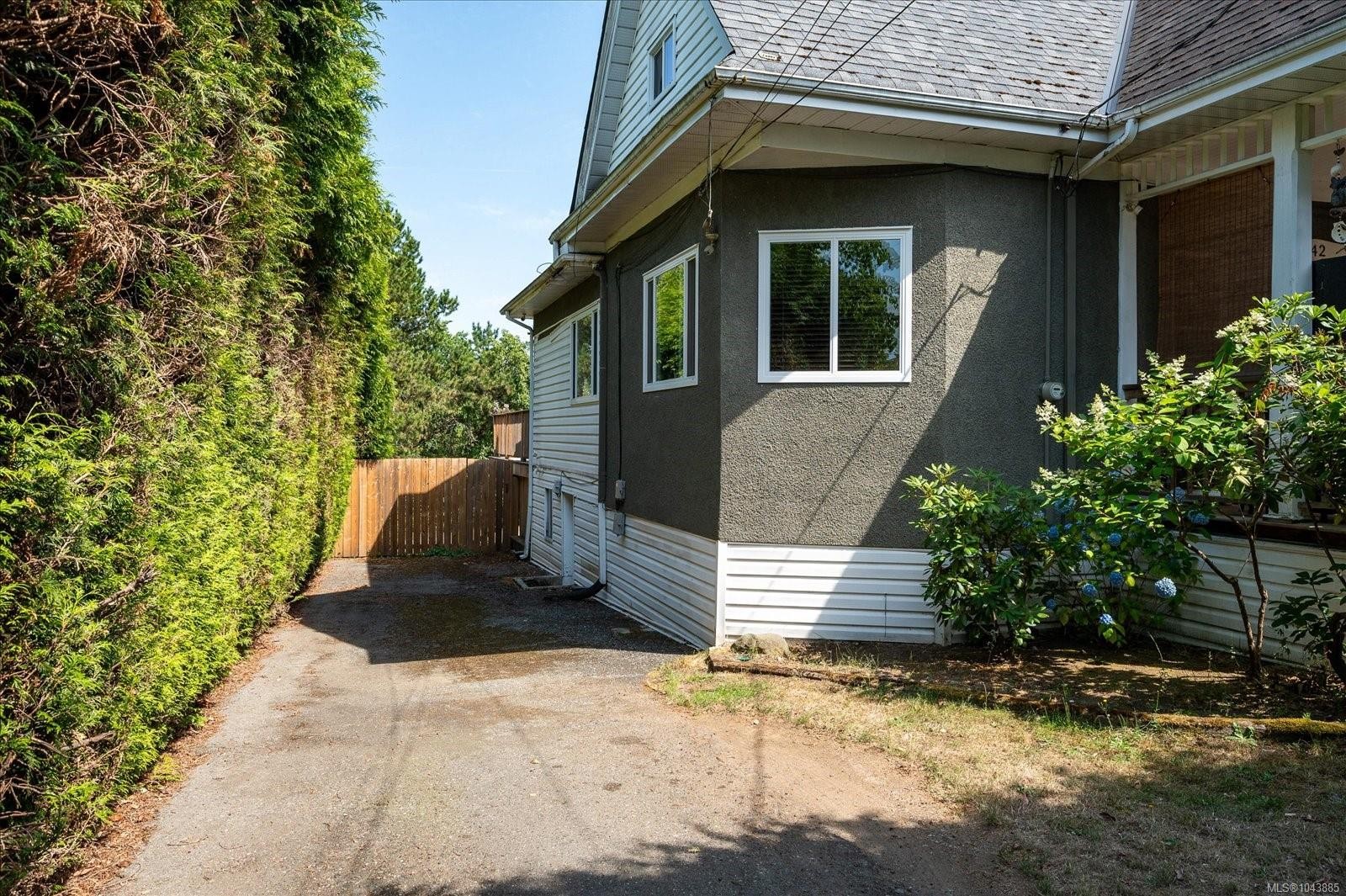 342 Howard Ave, Nanaimo, BC