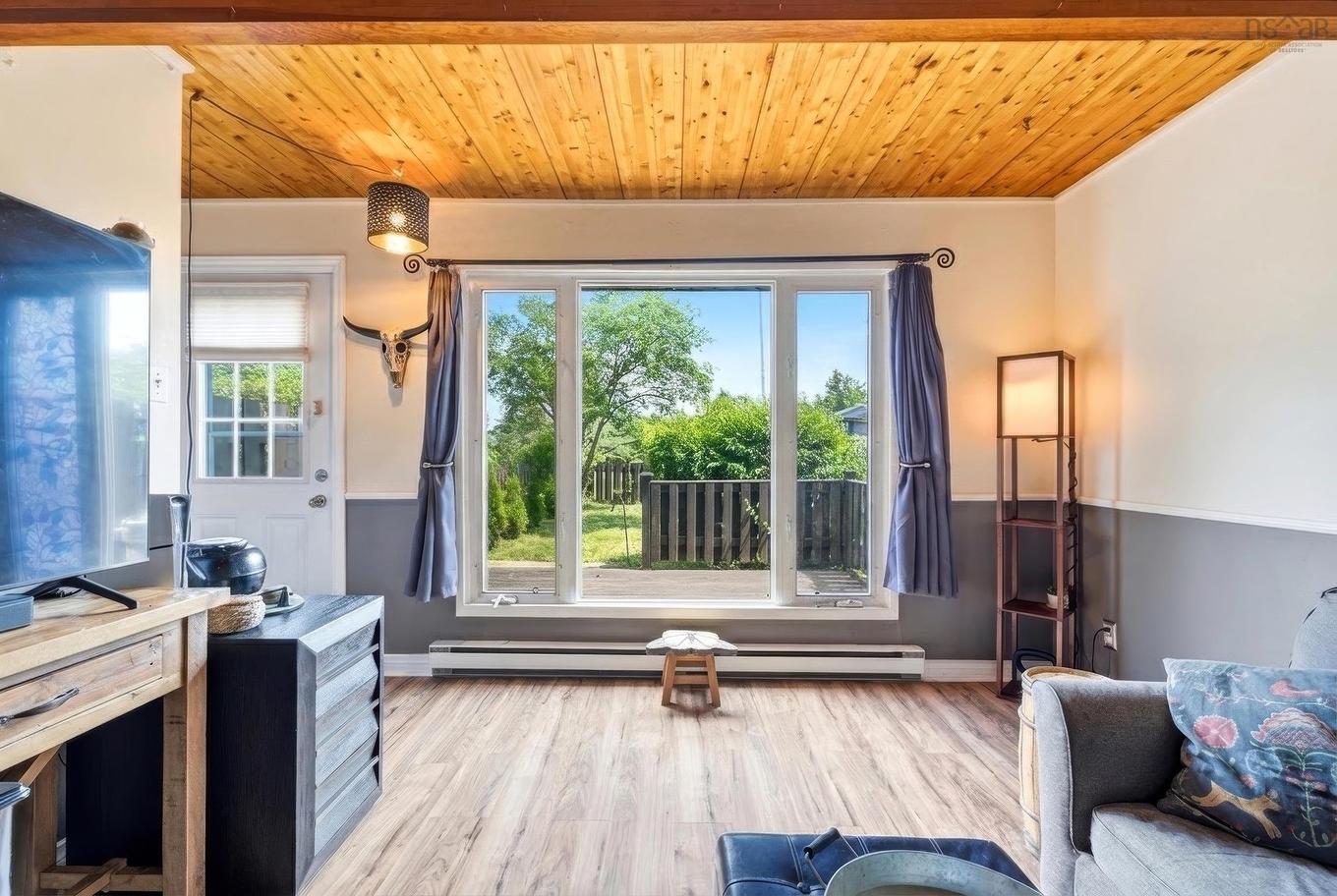 103 Bromley Road, Halifax, NS - Indoor