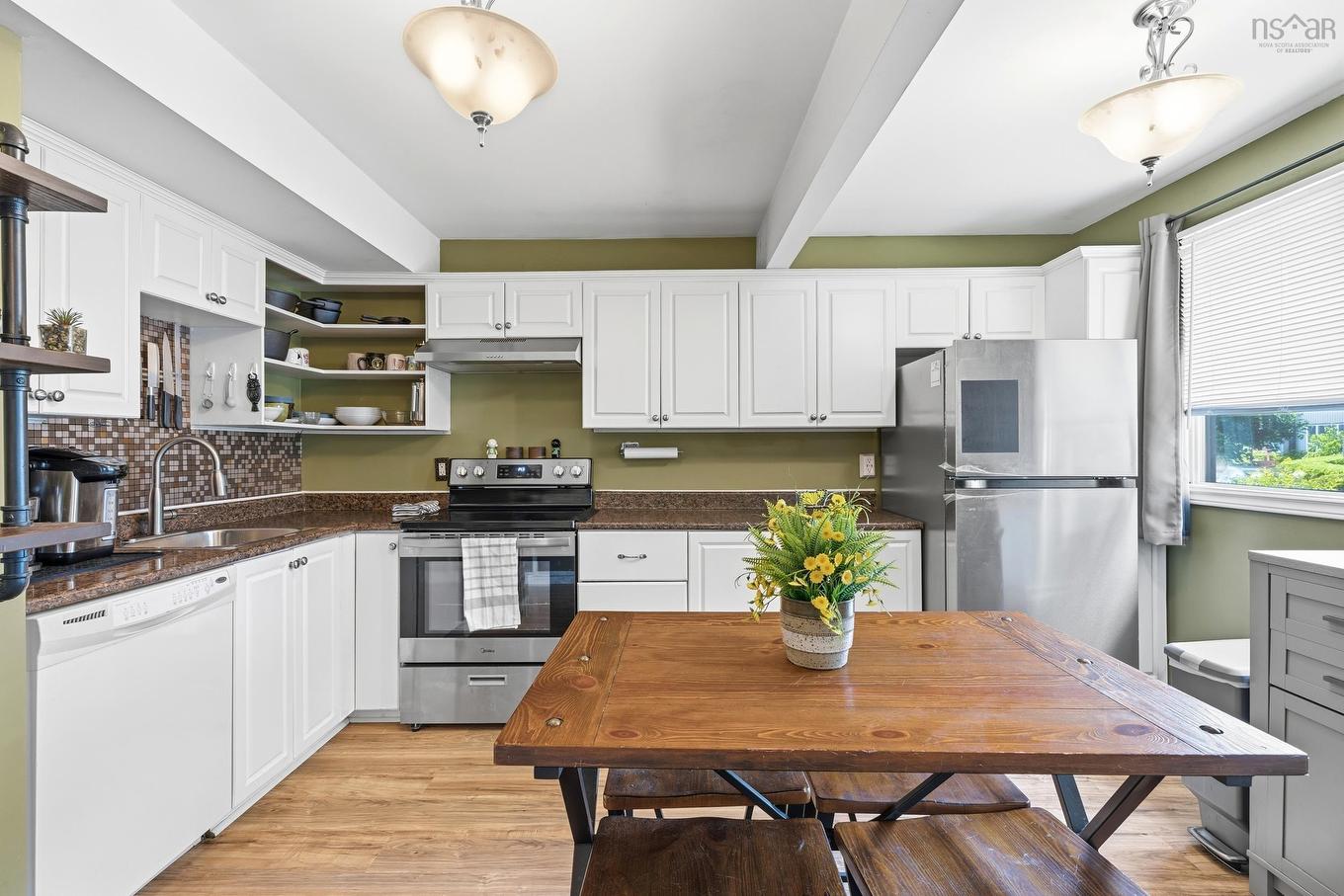 103 Bromley Road, Halifax, NS - Indoor Photo Showing Other Room
