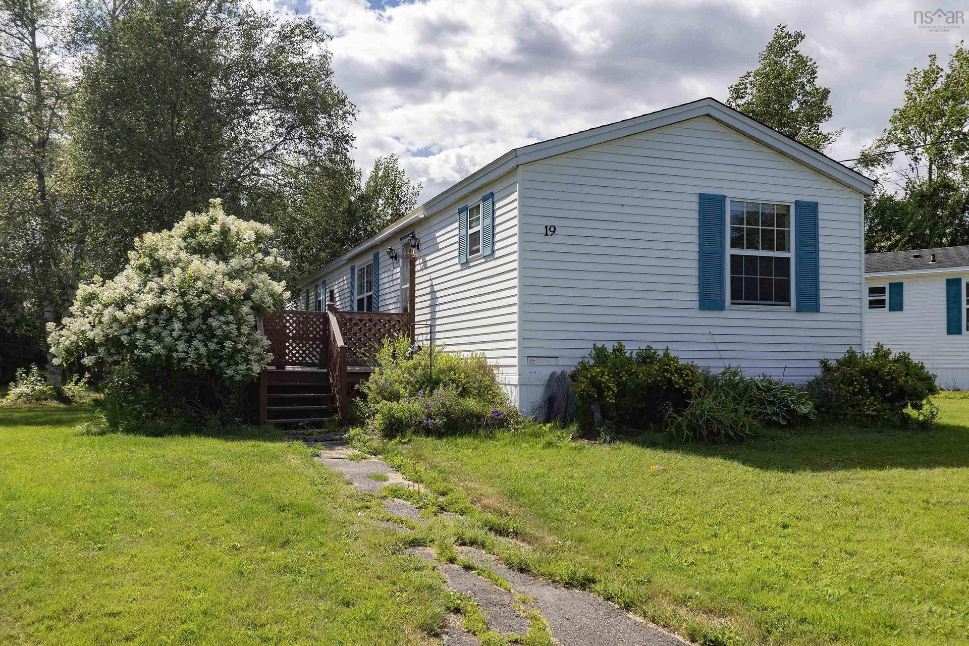 19 Kimberly Court, Amherst, NS