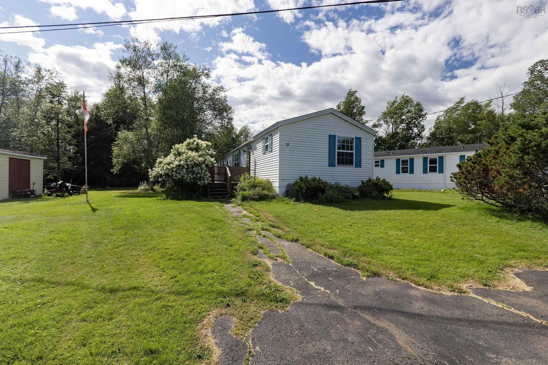 19 Kimberly Court, Amherst, NS