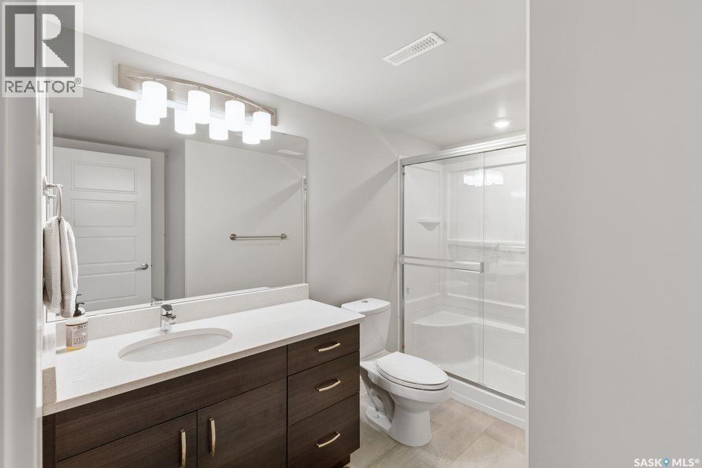 68 103 Pohorecky Crescent, Saskatoon, SK - Indoor Photo Showing Bathroom