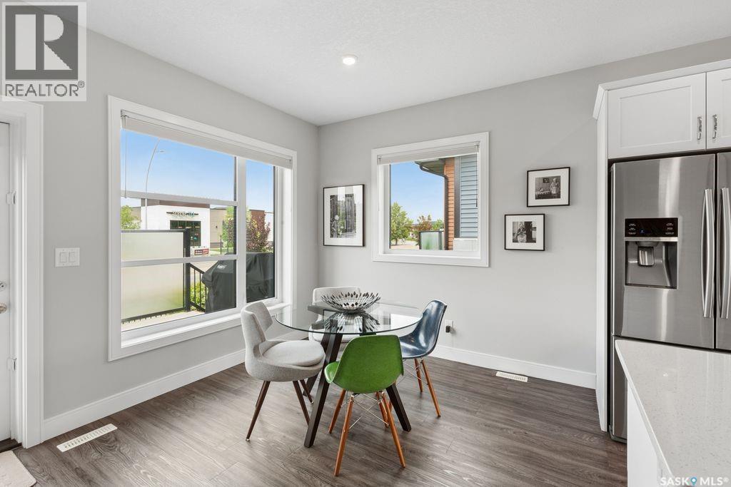 68 103 Pohorecky Crescent, Saskatoon, SK - Indoor Photo Showing Dining Room