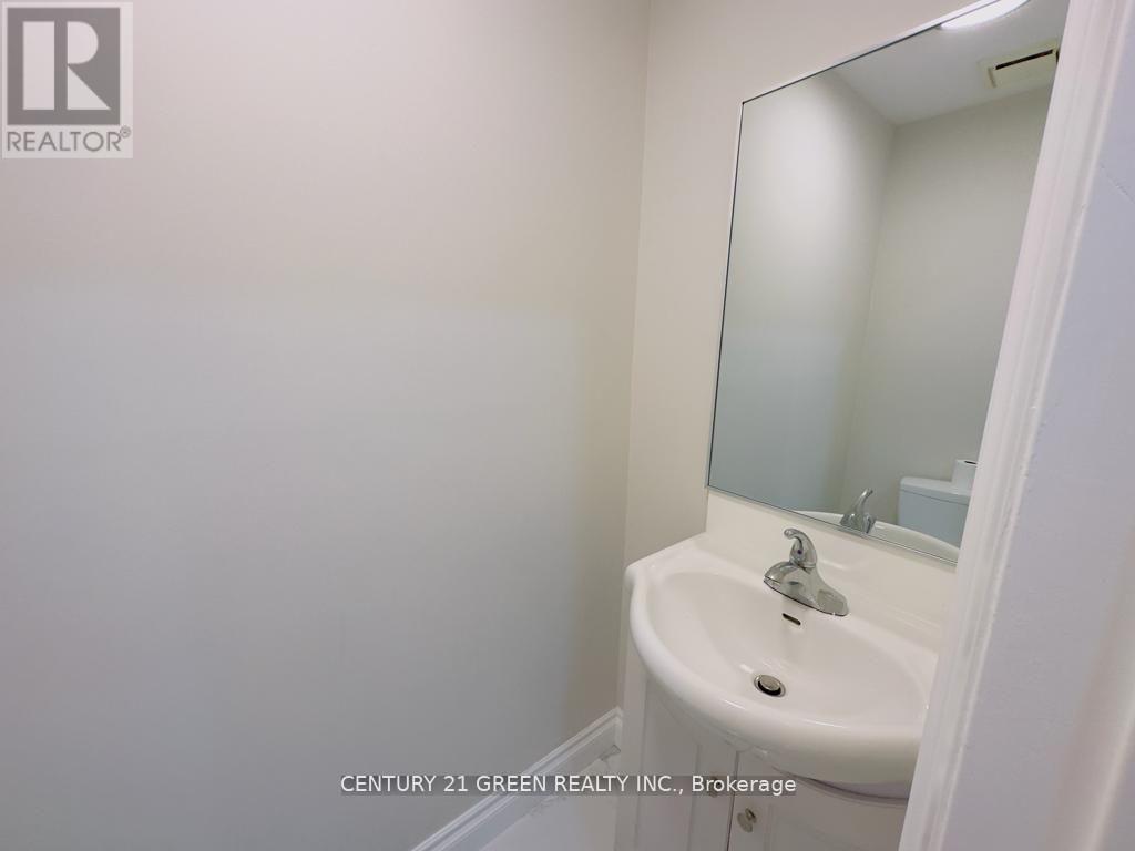 24 Sullivan Drive, Ajax, ON - Indoor Photo Showing Bathroom