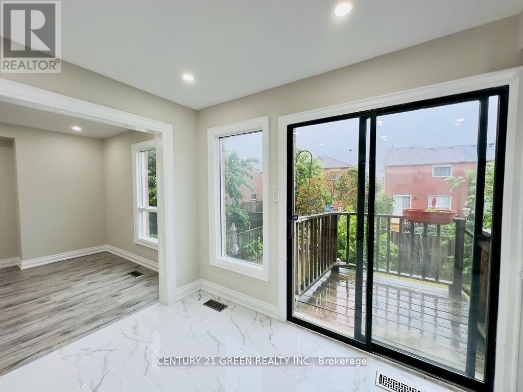 24 Sullivan Drive, Ajax, ON - Indoor Photo Showing Other Room