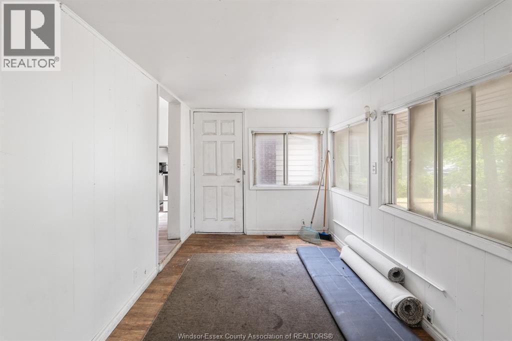 691 Randolph, Windsor, ON - Indoor Photo Showing Other Room