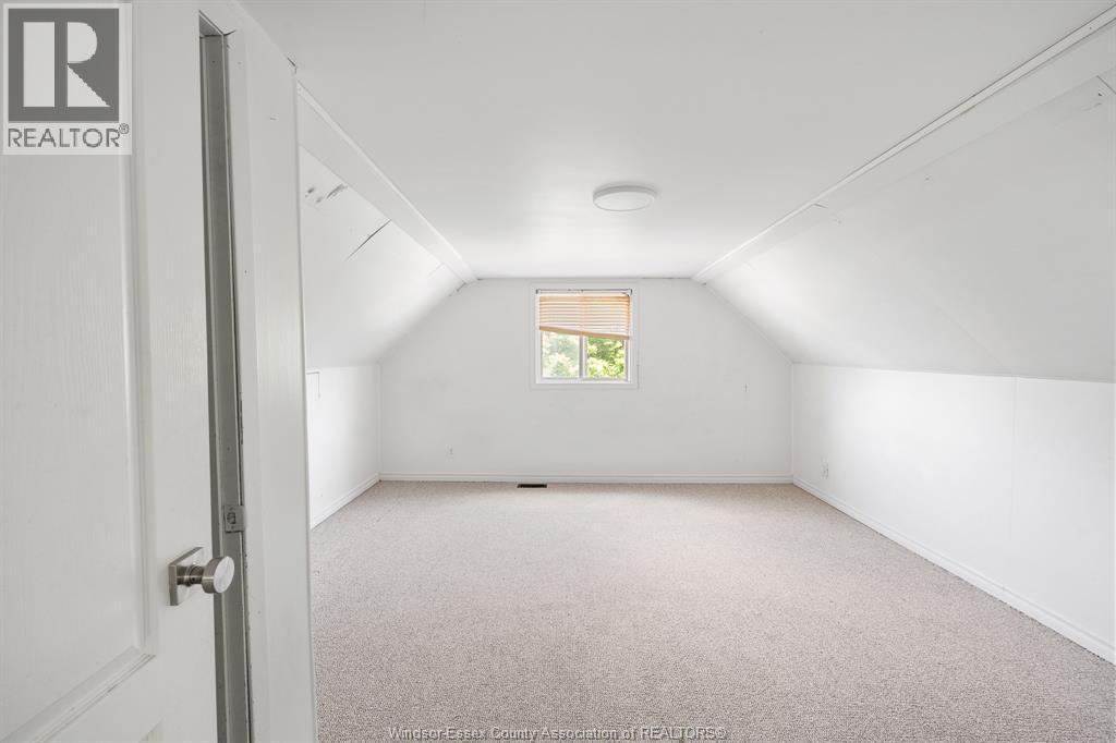 691 Randolph, Windsor, ON - Indoor Photo Showing Other Room