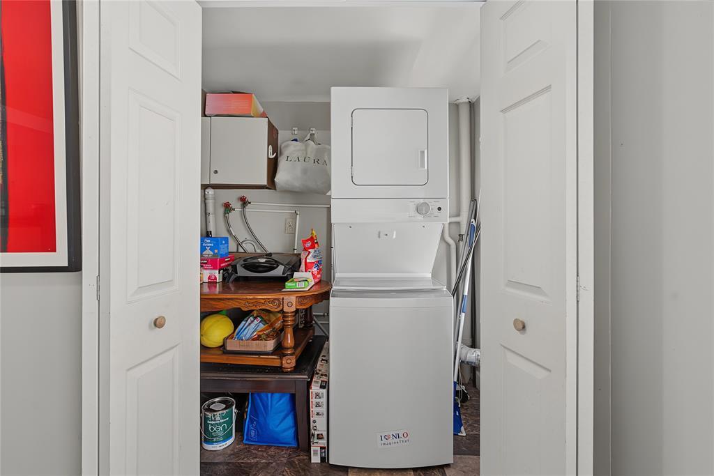 101 Bond Street, St John'S, NL - Indoor Photo Showing Laundry Room