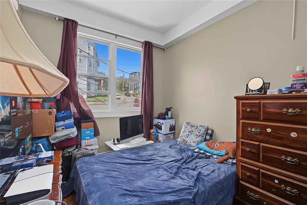 101 Bond Street, St John'S, NL - Indoor Photo Showing Bedroom