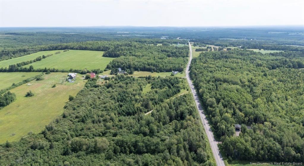 Lot Route 880, Lewis Mountain, NB