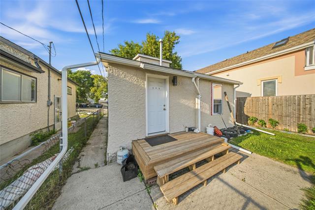528 Windsor Ave, Winnipeg, MB