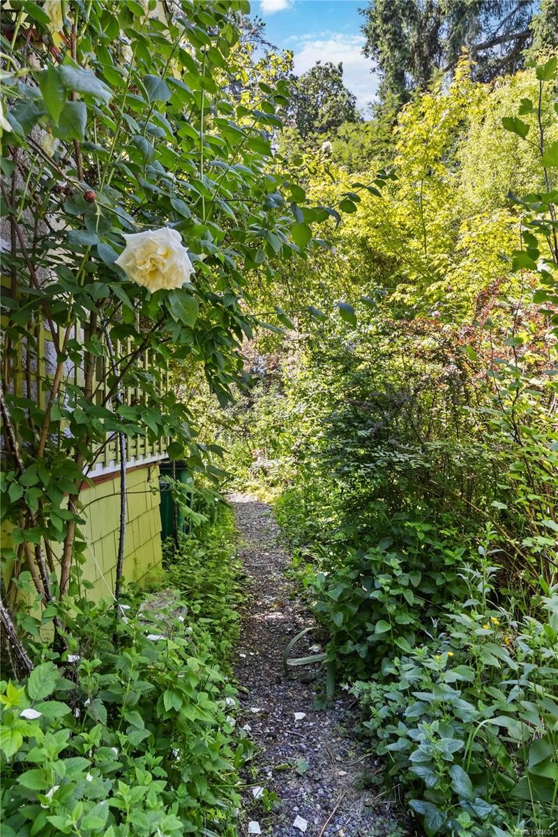 4155 North Rd, Saanich, BC