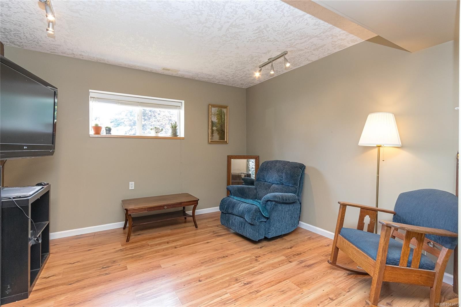 9480 Maryland Dr, Sidney, BC