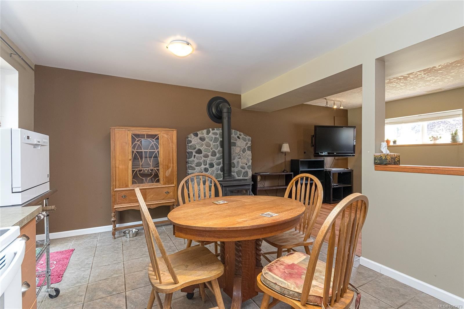 9480 Maryland Dr, Sidney, BC