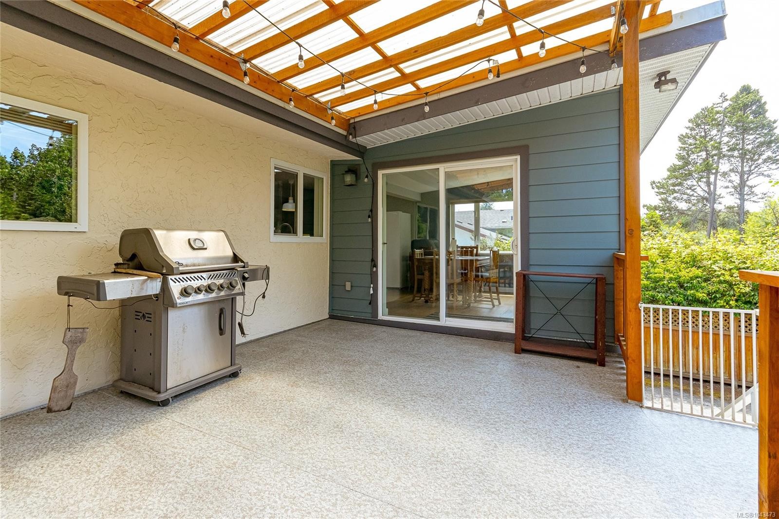 9480 Maryland Dr, Sidney, BC