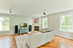 Salon - 