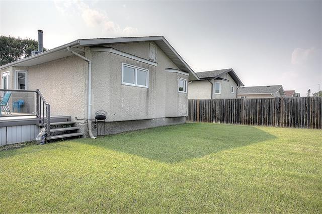 26 Bellemer Dr, Winnipeg, MB - Outdoor With Exterior