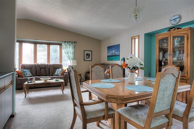 26 Bellemer Dr, Winnipeg, MB - Indoor Photo Showing Dining Room