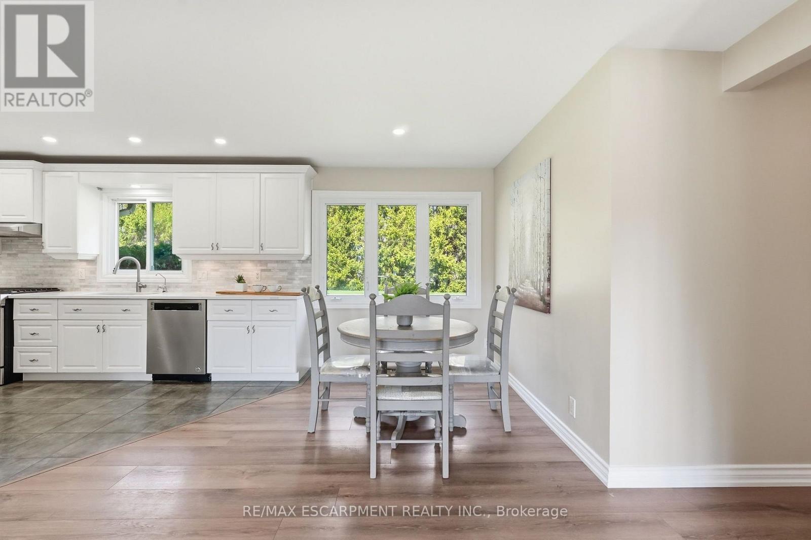 19 Concession 5 E, Hamilton, ON - Indoor