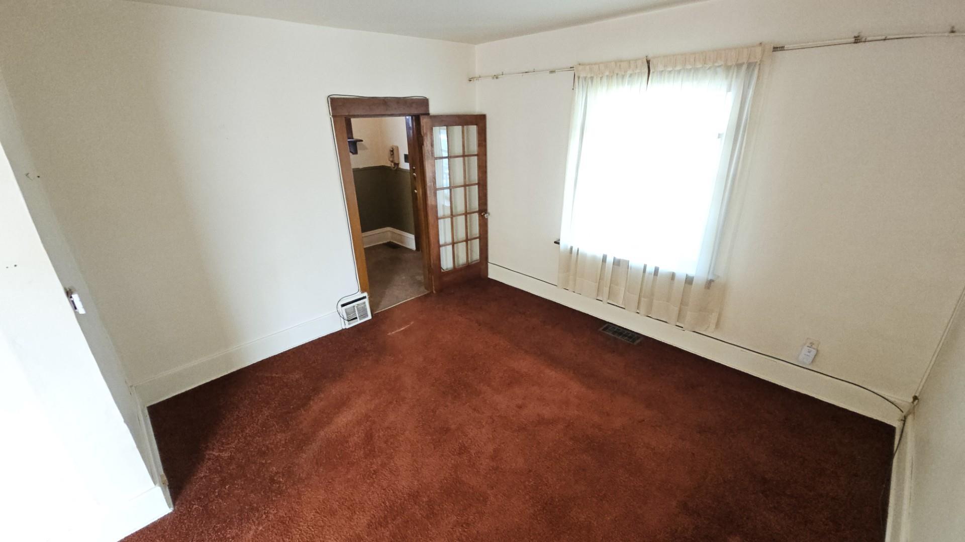 320 Dease Street, Thunder Bay, ON - Indoor Photo Showing Other Room
