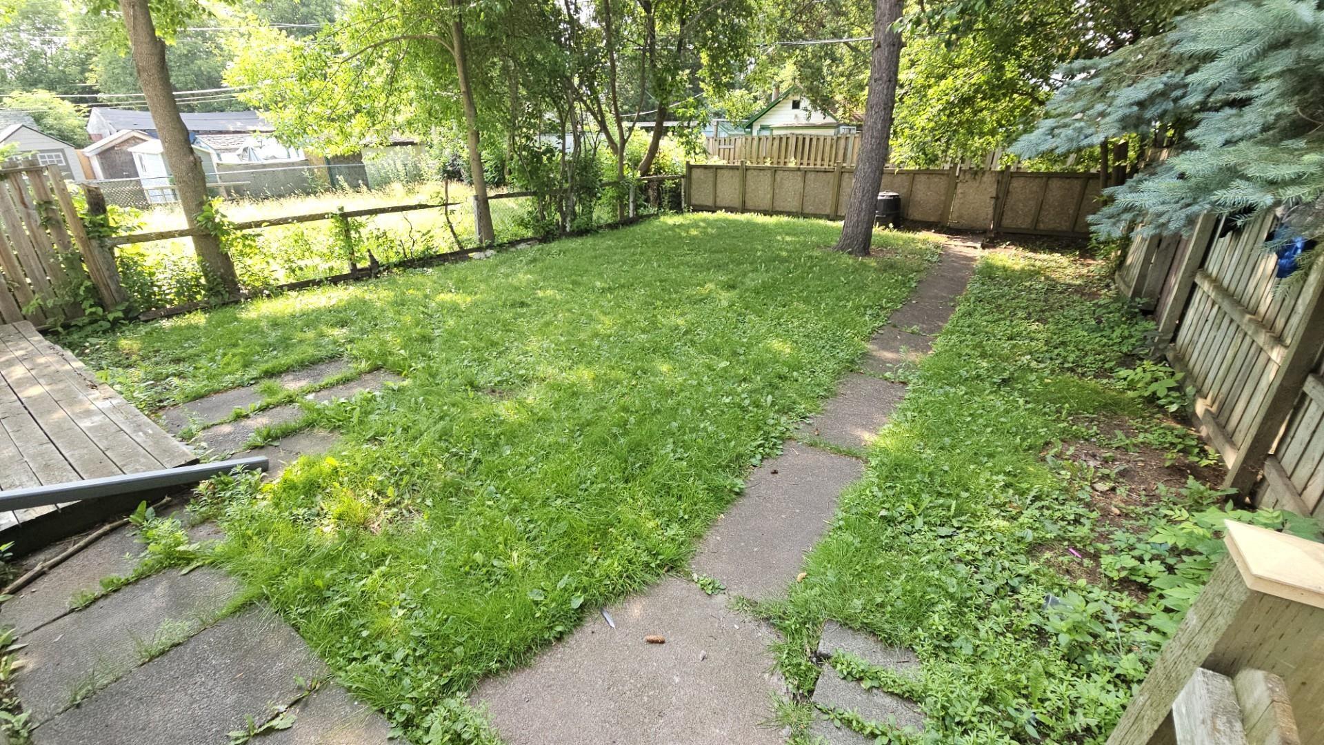 320 Dease Street, Thunder Bay, ON - Outdoor