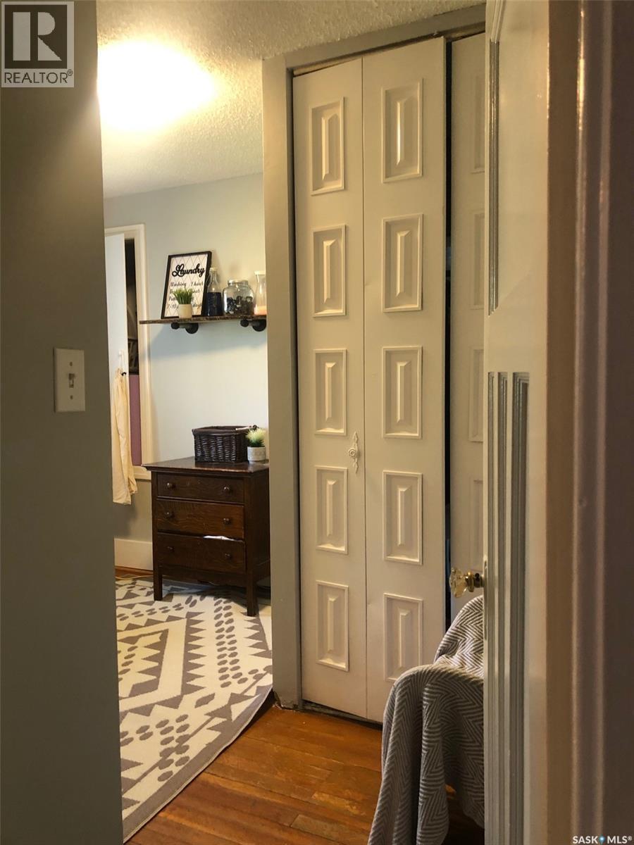 322 5Th Avenue E, Canora, SK - Indoor Photo Showing Other Room