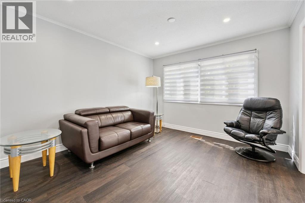 121 University Avenue E Unit# 11, Waterloo, ON - Indoor