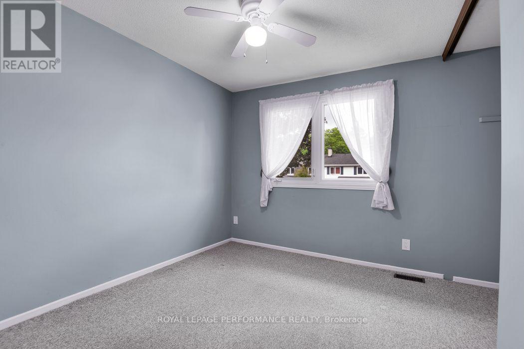 67 Ramsgate Private, Ottawa, ON - Indoor Photo Showing Other Room