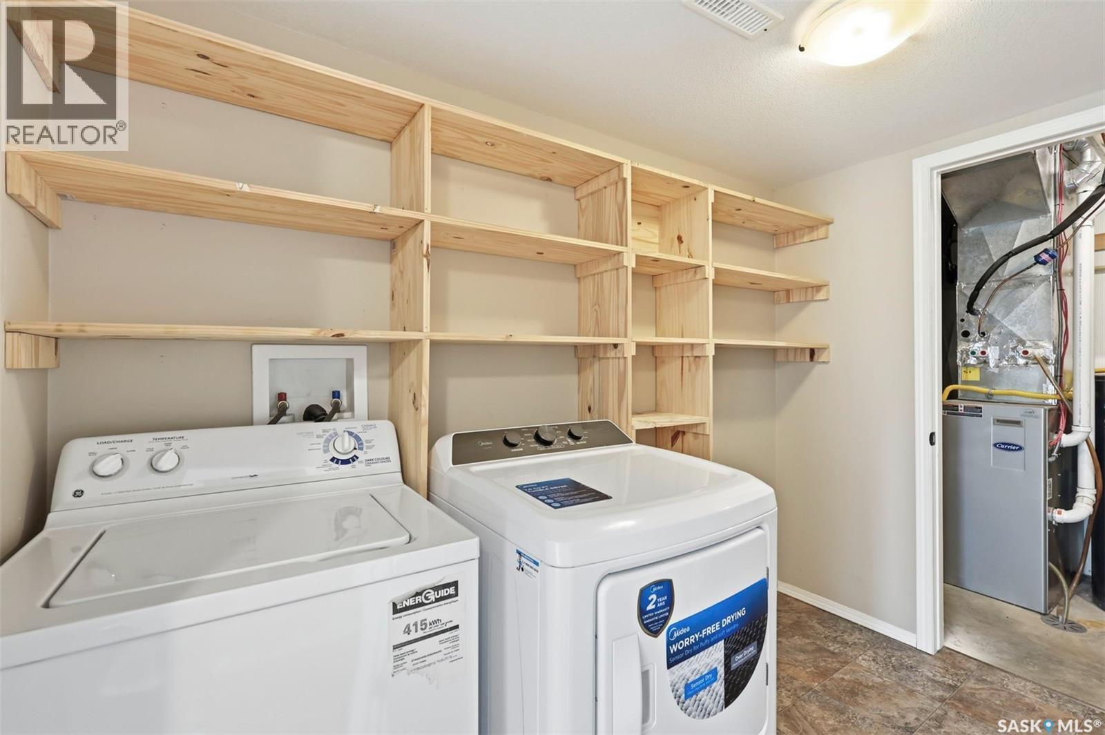 539 150 Langlois Way, Saskatoon, SK - Indoor Photo Showing Laundry Room