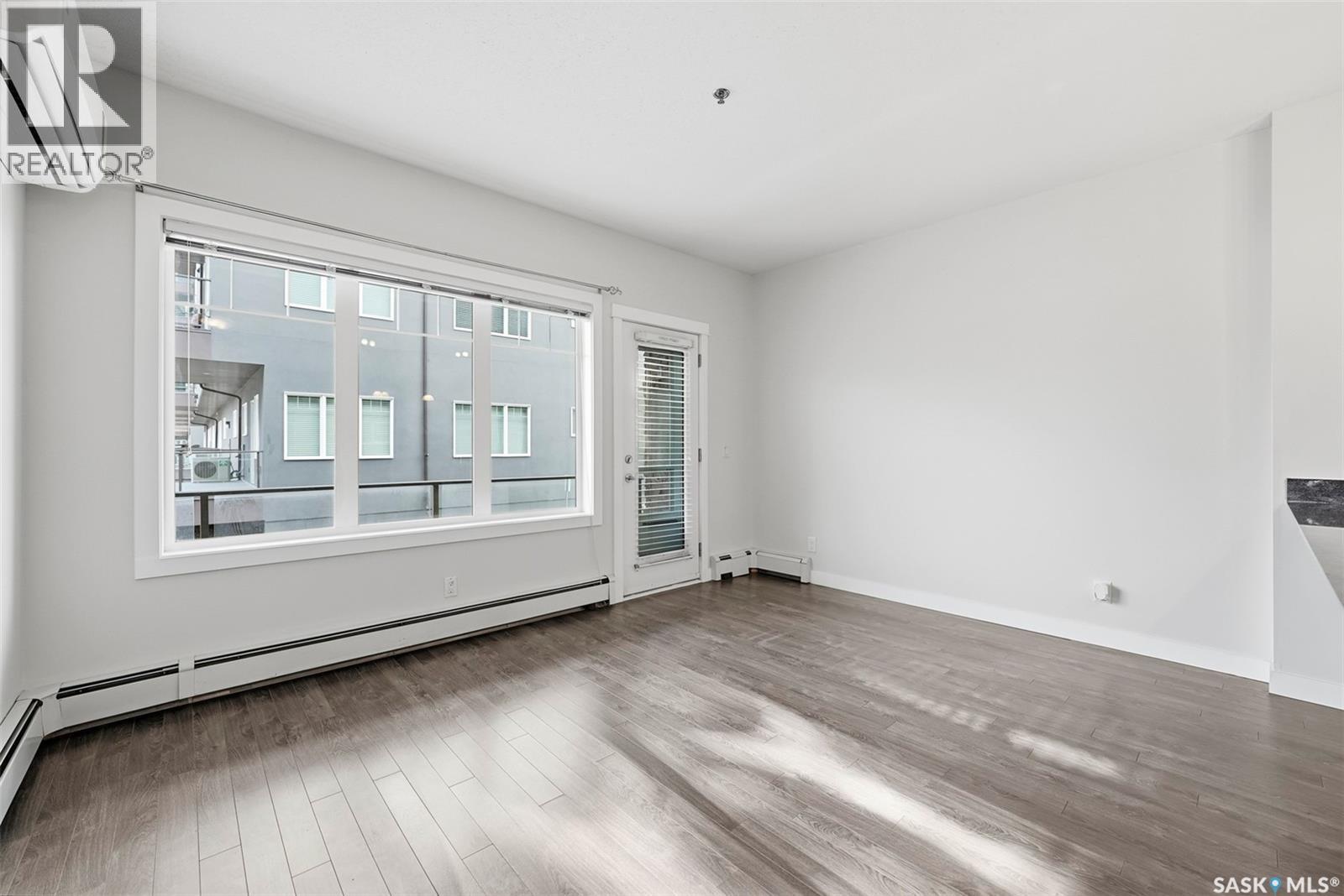 104 714 Hart Road, Saskatoon, SK - Indoor Photo Showing Other Room