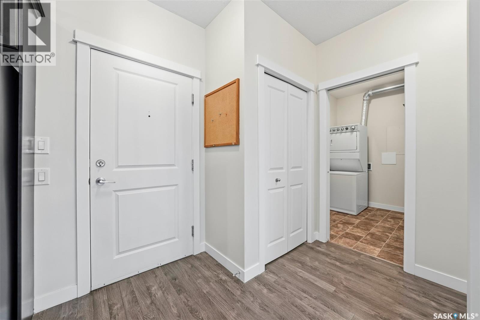 104 714 Hart Road, Saskatoon, SK - Indoor Photo Showing Other Room