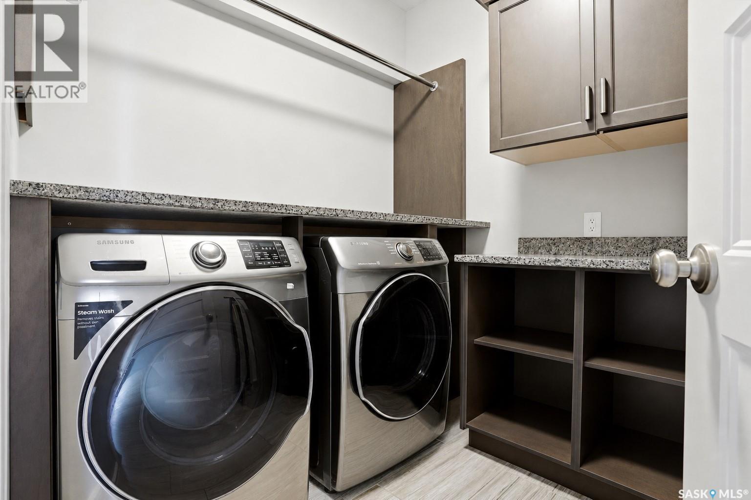 4868 Wright Road, Regina, SK - Indoor Photo Showing Laundry Room