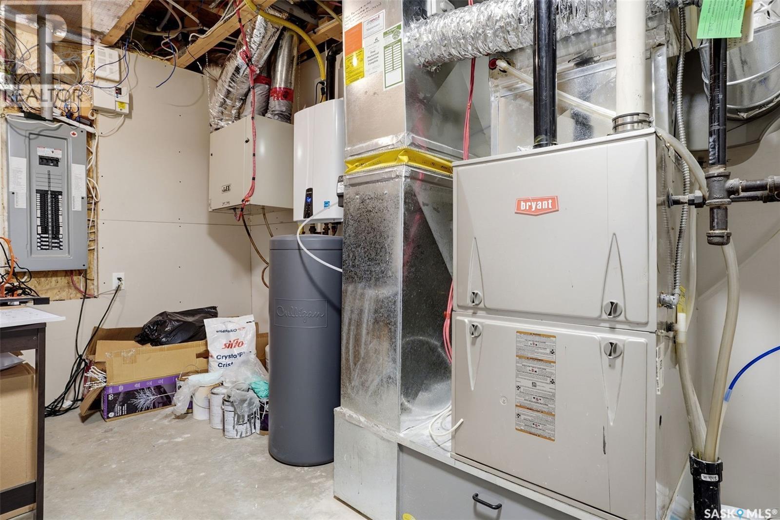 4868 Wright Road, Regina, SK - Indoor Photo Showing Basement