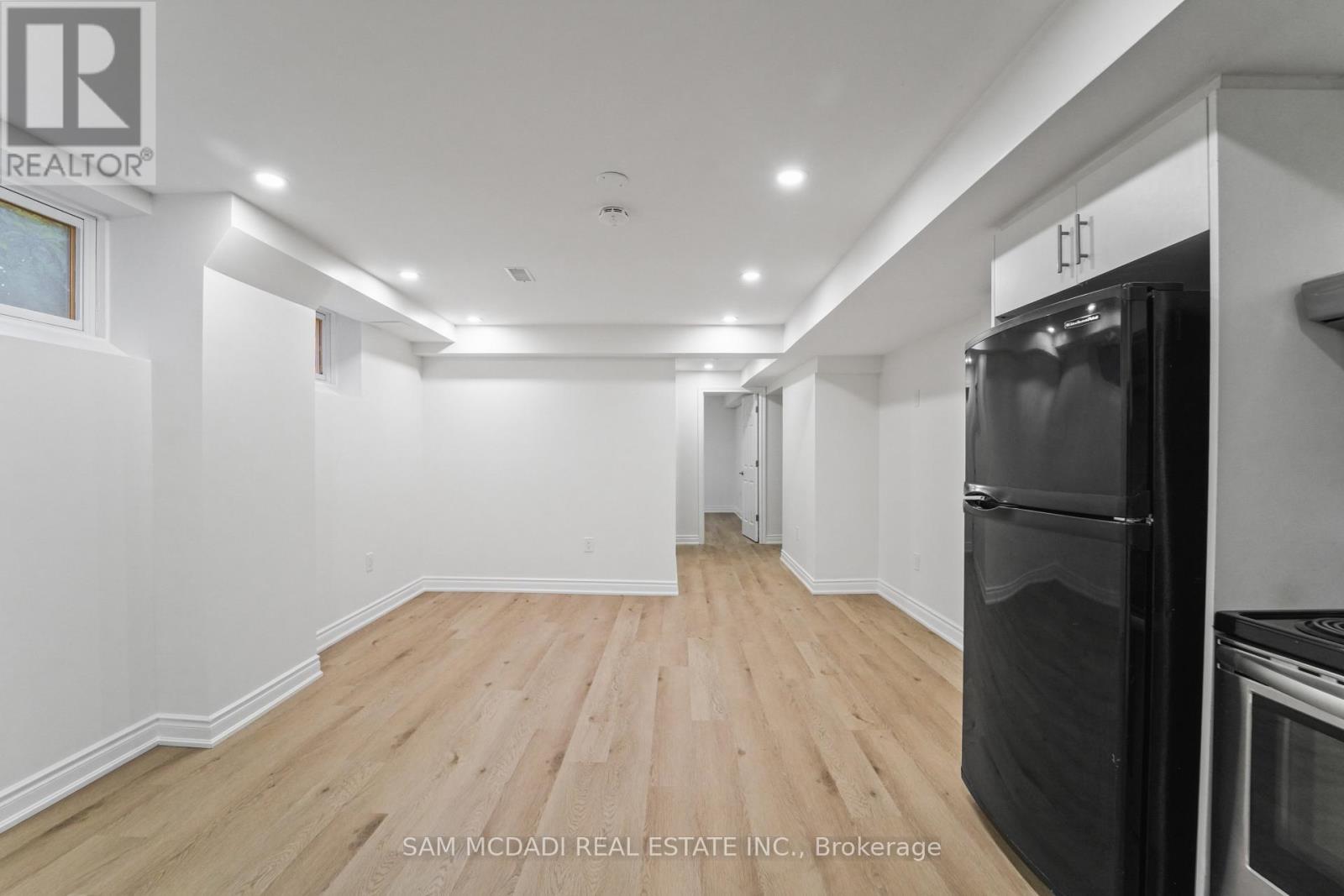 1821 Christopher Road, Mississauga, ON - Indoor