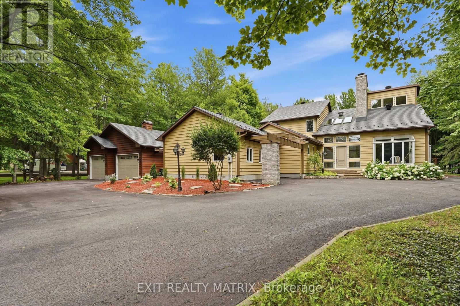 1634 Lucien Street, Champlain, ON - Outdoor