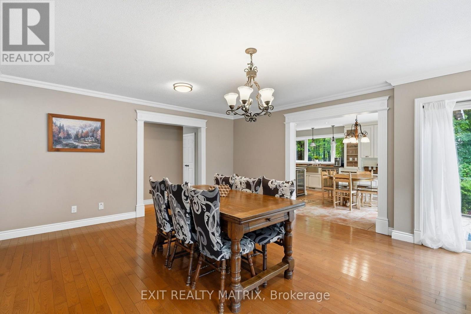 1634 Lucien Street, Champlain, ON - Indoor Photo Showing Dining Room