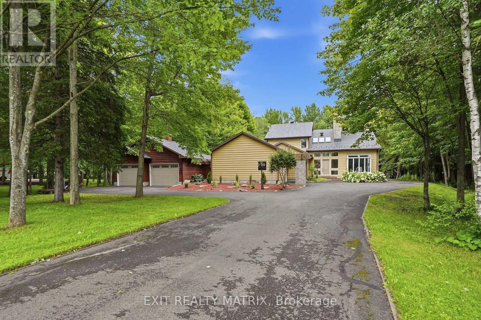 1634 Lucien Street, Champlain, ON - Outdoor