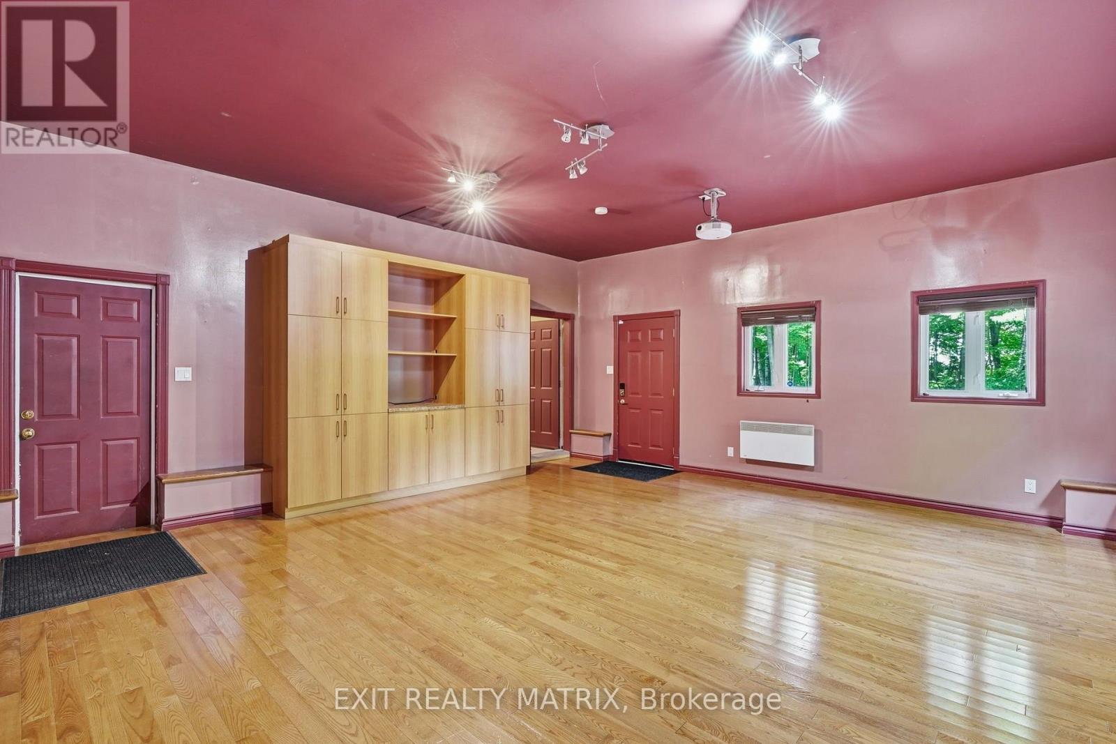 1634 Lucien Street, Champlain, ON - Indoor Photo Showing Other Room