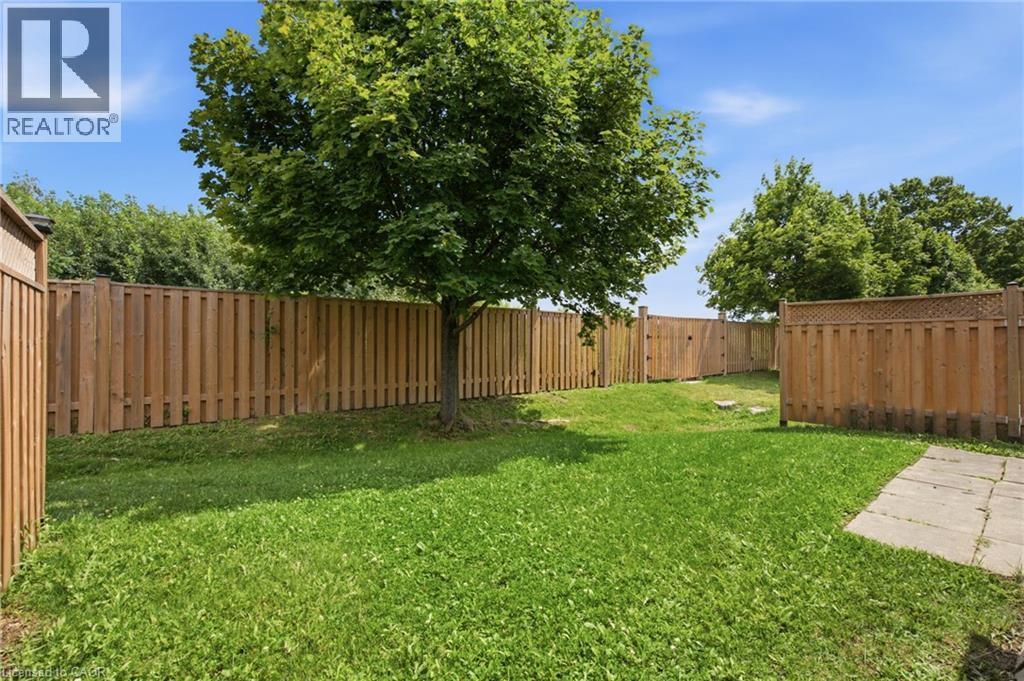 21 Cathy Drive, Mount Hope, ON - Outdoor